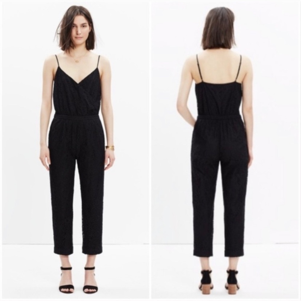 Bundle for Bethany- black jumpsuit/lulu leggings